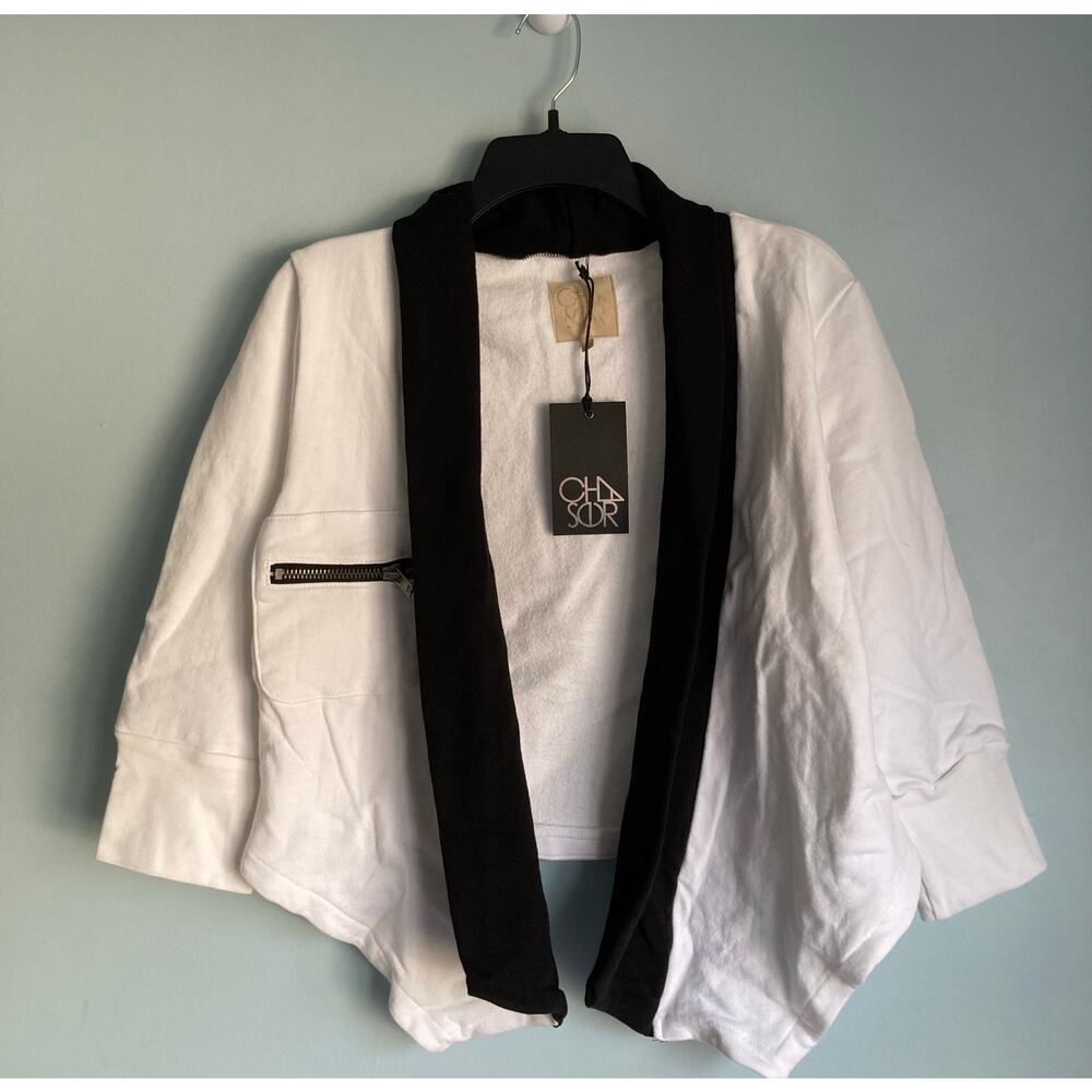 NWT Chaser Black and White Crop Cardigan Large